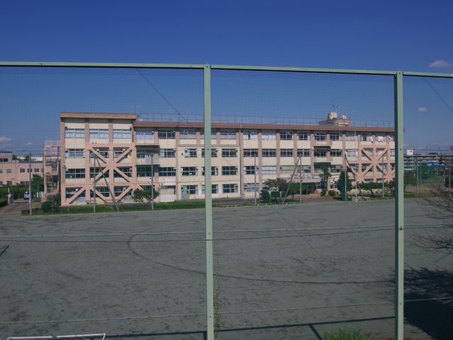 Junior high school. 461m to Hachioji Municipal Yokogawa junior high school (junior high school)