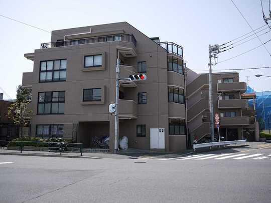 Local appearance photo. Is also a good per sun per the top floor facing south in a renovated apartment Kitano Station 9 minute walk. Shopping, etc. is also a convenient environment.