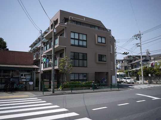 Local appearance photo