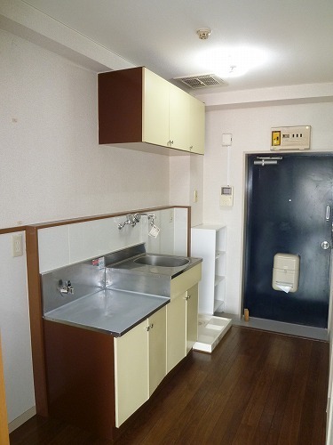 Entrance. It is the state of to the door