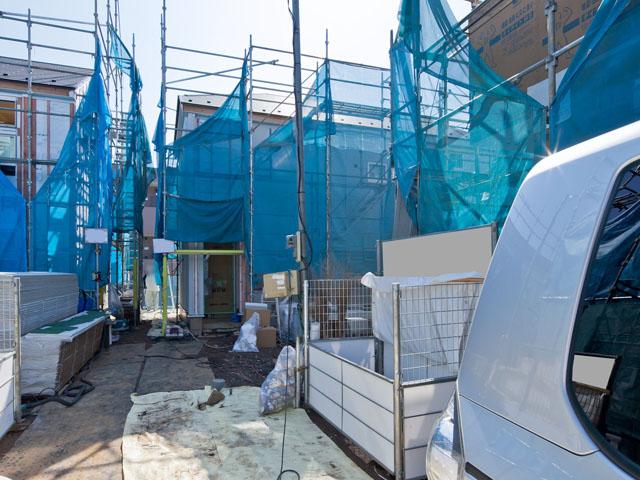 Local appearance photo. Local (10 May 2013) Shooting