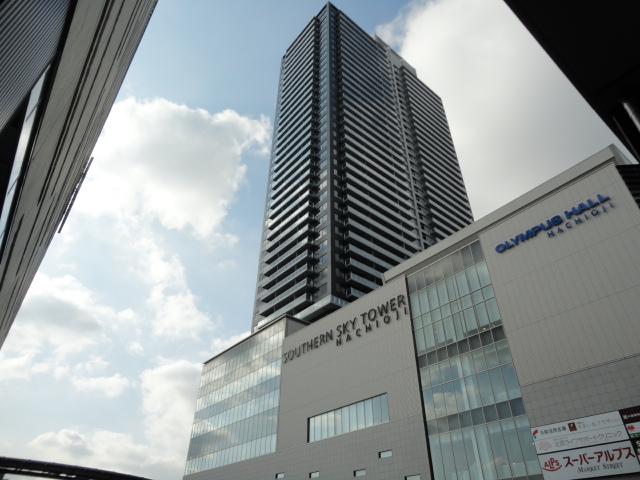 Government office. 1096m to City Hall (government office)