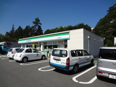 Convenience store. 186m to Family Mart (convenience store)
