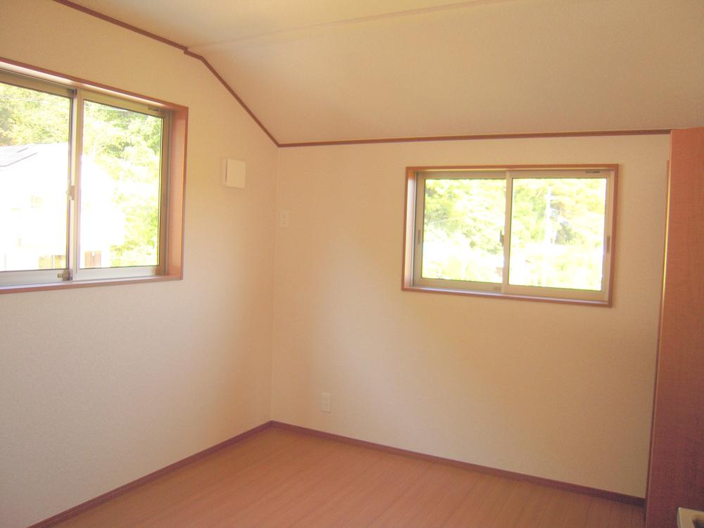 Non-living room. Western style room 5.2 Pledge