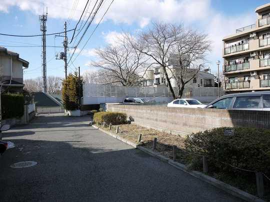 Local appearance photo