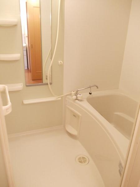 Bath. With happy reheating function