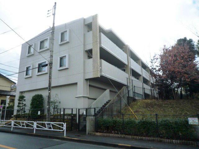 Other. South park adjacent. It is full of green living environment.