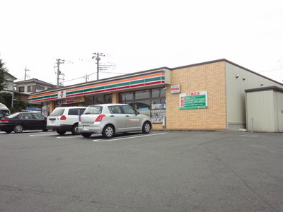 Convenience store. Seven-Eleven Kawaguchi Higashi store up (convenience store) 215m