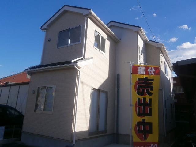 Local appearance photo. 1 Building All rooms two-sided lighting 4LDK