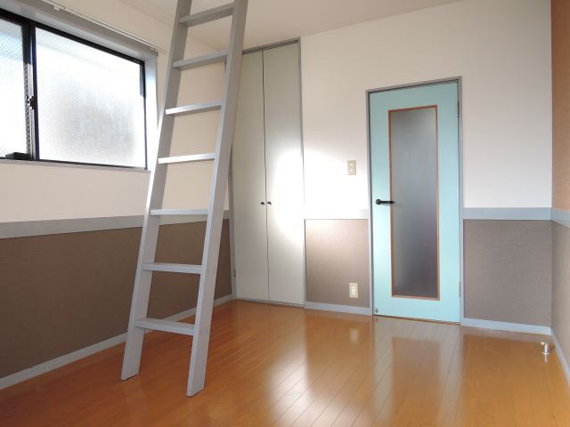 Living and room. Sunny with a window on the south side