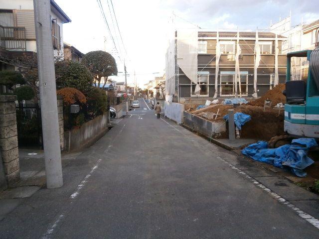 Local photos, including front road. 2013 December 24, shooting