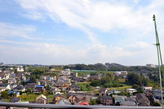 View photos from the dwelling unit. View from local (September 2013) Shooting