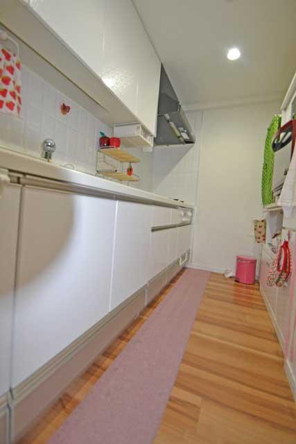 Kitchen. Indoor (September 2013) Shooting