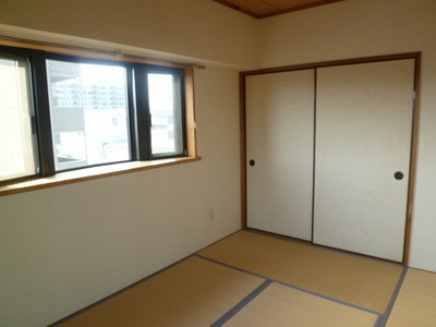 Living and room. ☆ Moments of relaxation in the Japanese-style room ☆