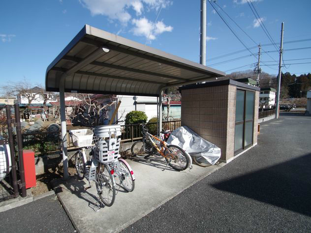 Other common areas. Covered parking lot!