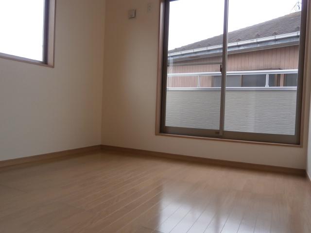 Non-living room. 2 Kaiyoshitsu