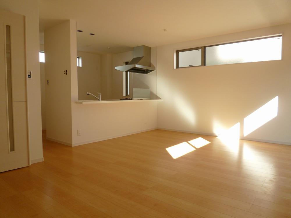 Living. 18.75 Pledge of LDK (7 Building)