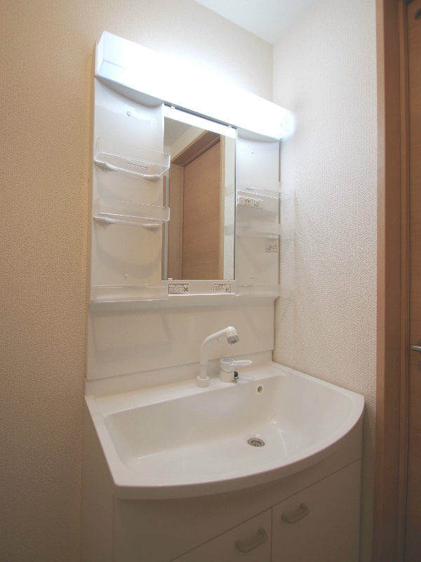 Washroom. It will be the image photos per under construction