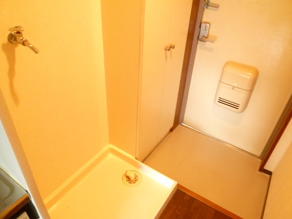 Other Equipment.  ☆ Laundry Area ☆