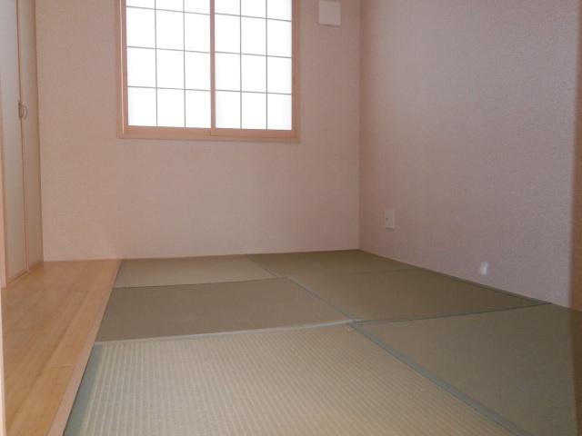 Non-living room. Building 2