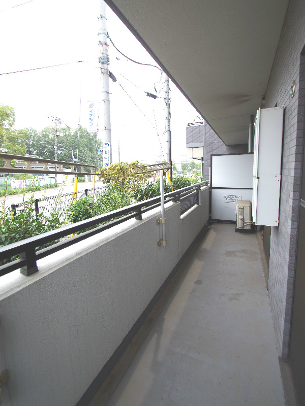 Balcony. Spacious balcony