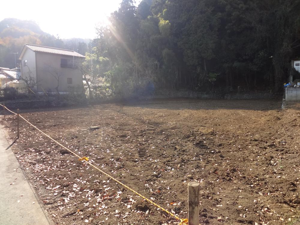 Local land photo. Local (12 May 2013) Shooting