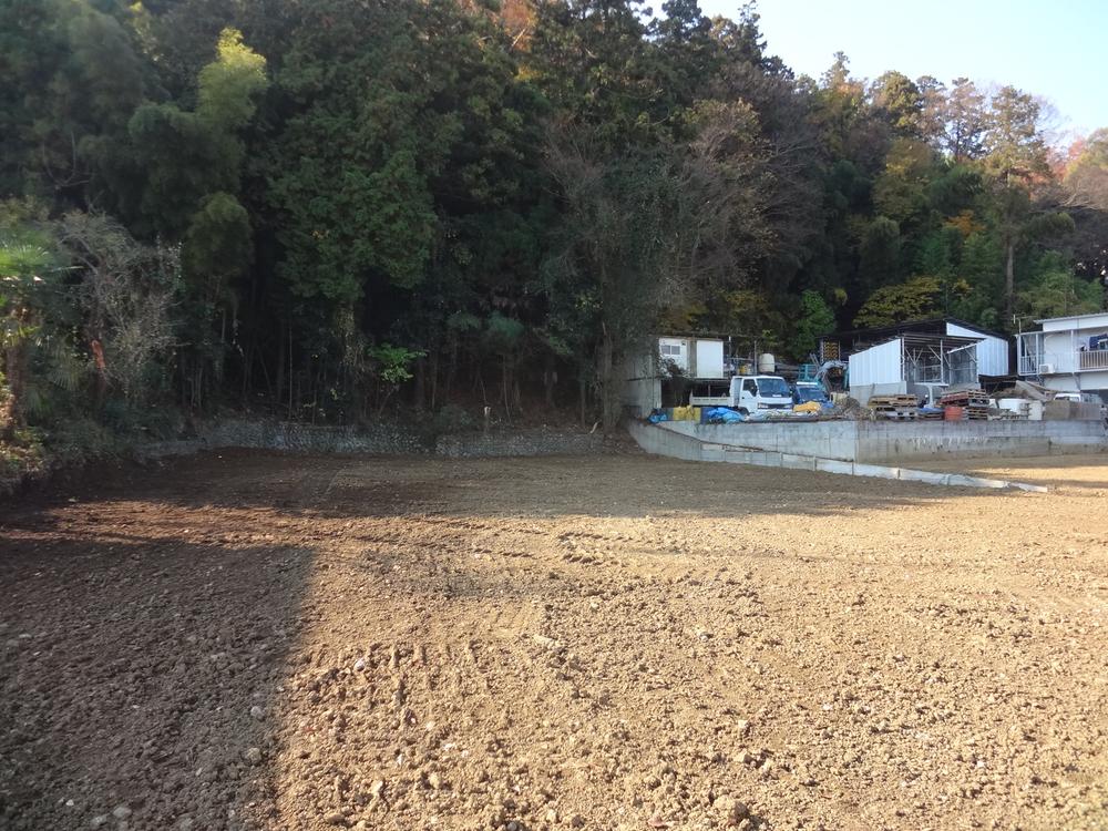 Local land photo. Local (12 May 2013) Shooting