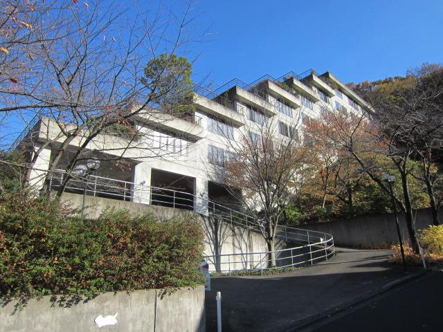 Local appearance photo. Hillside Terrace Hirayama Castle