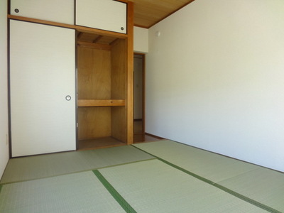 Other room space. ☆ Japanese-style room with storage ☆