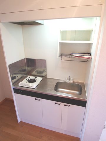 Kitchen. Same building, It will be photos of the floor plan of the room. (image)