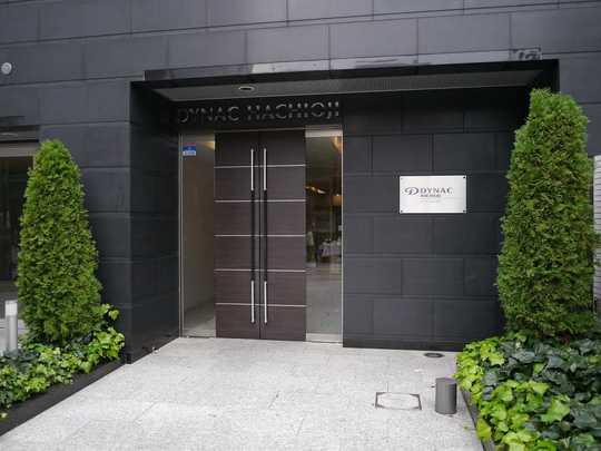 Local appearance photo. It is a convenient environment facing the shopping street in Hachioji Station 8 min. Walk. top floor ・ It is good renovated apartment views per corner room.