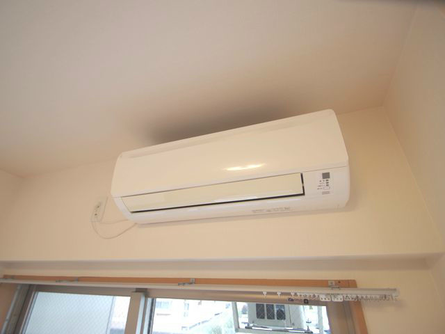 Other. Air-conditioning with 1 groups!