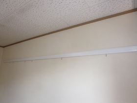 Other Equipment. Picture rails