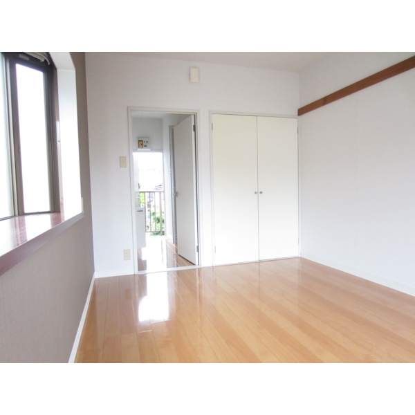 Receipt. Storage is plenty