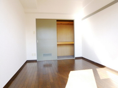 Other room space. Popular Flooring
