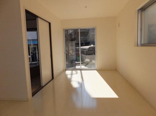 Living. Bright living room sunshine is pour in