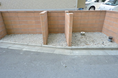 Other common areas.  ☆ Dump ☆