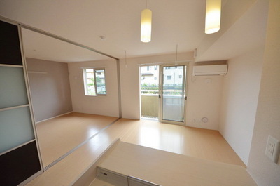 Living and room.  ☆ living ☆