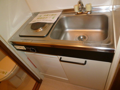 Kitchen. ☆ A small kitchen Electric stove 1-neck ☆