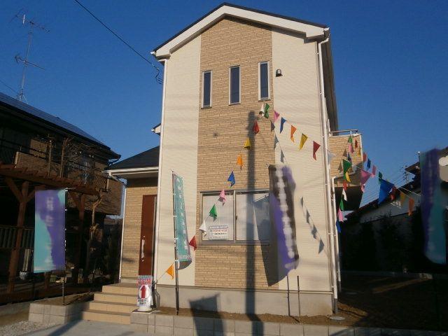 Local appearance photo. Three allowed by the car space vehicle