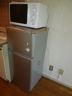 Other. refrigerator ・ Microwave is leaving product