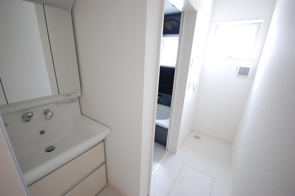 Same specifications photos (Other introspection). The company construction cases