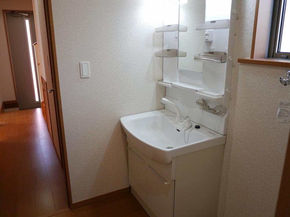 Same specifications photos (Other introspection)