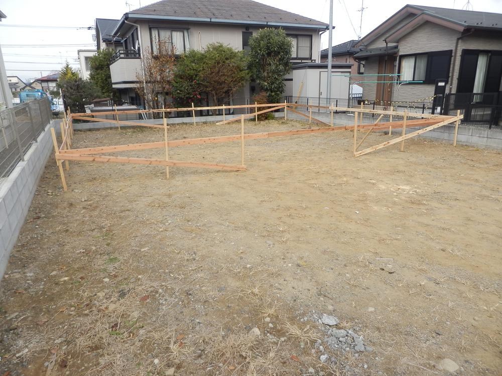 Local appearance photo. Local (12 May 2013) Shooting