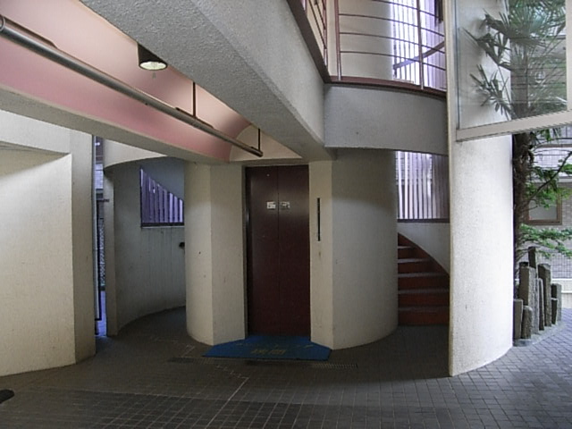 Other common areas. Elevator