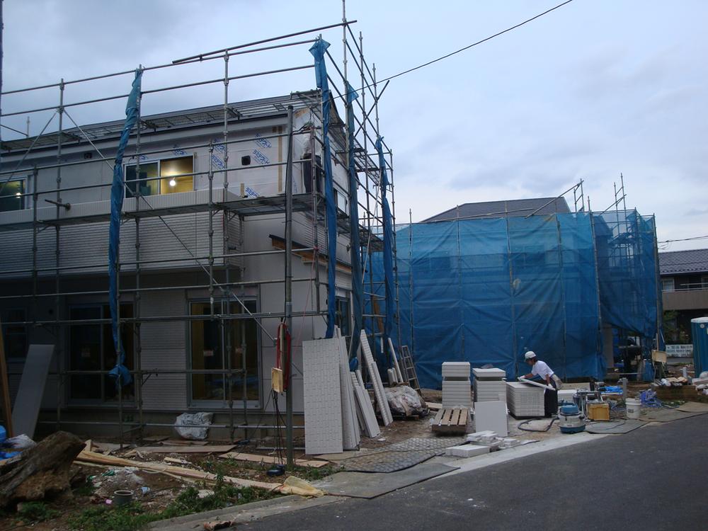 Local appearance photo. Local (10 May 2013) Shooting