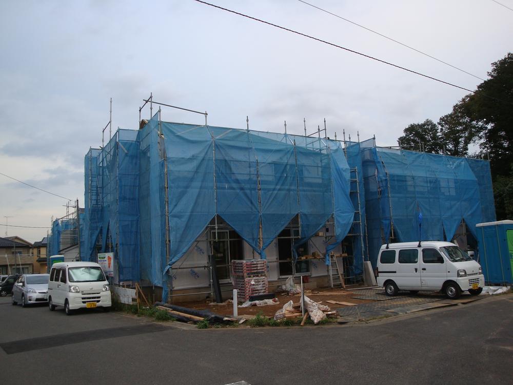 Local appearance photo. Local (10 May 2013) Shooting