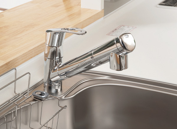 Kitchen.  [Water purifier integrated shower faucet] Switching to water purification and shower, Easy operation of only rotate the lever of the head portion to the left and right. Also, You can use pull out the head, Sink of cleaning is also easy.