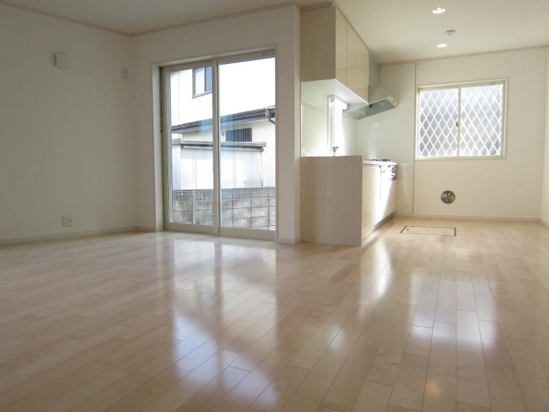 Living. Living was designed comfort and room is spacious 17 Pledge