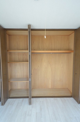 Receipt.  ☆ It is housed ☆